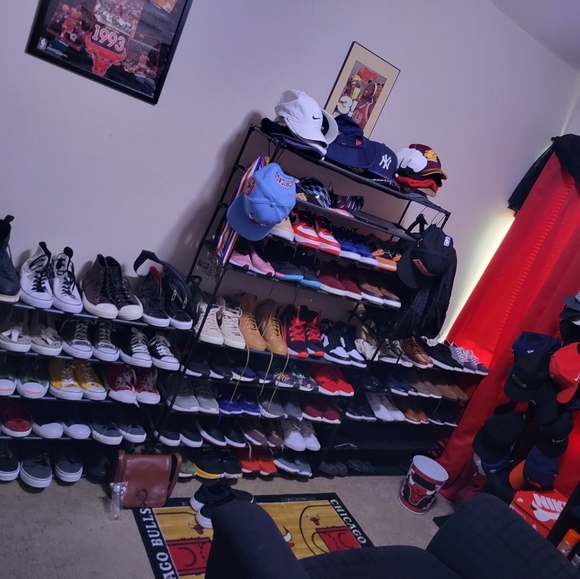 Meet your Posher, Stephen - Picture 4 of 8